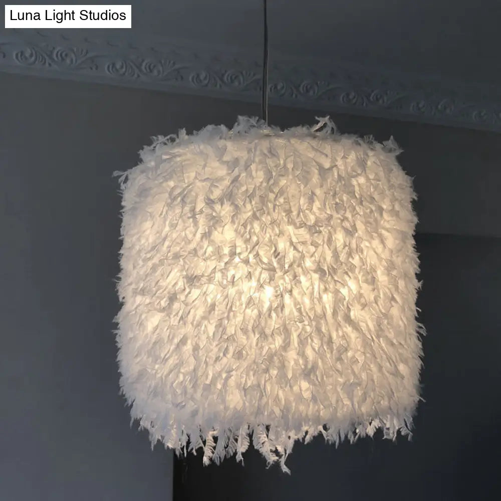 Pink & White Feather Pendant Lamp - Nordic Style / 5.5