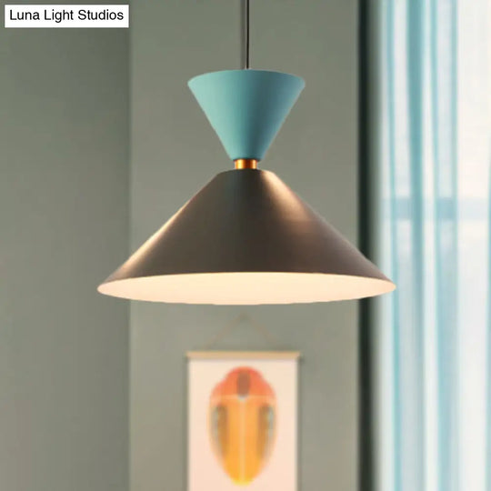 Nordic Style Black Cone/Dome Pendant Light - Metal 1-Light Ceiling Hanging Lamp 2’/3’ Diameter