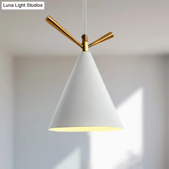 Nordic Style Cone Pendant Light - Metal Hanging Lamp For Restaurant & Coffee Shop