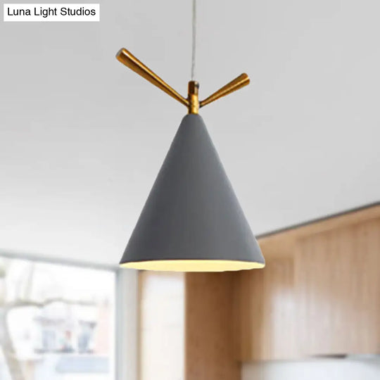 Nordic Style Cone Pendant Light - Metal Hanging Lamp For Restaurant & Coffee Shop