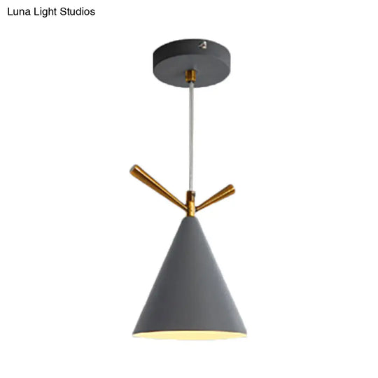 Nordic Style Cone Pendant Light - Metal Hanging Lamp For Restaurant & Coffee Shop