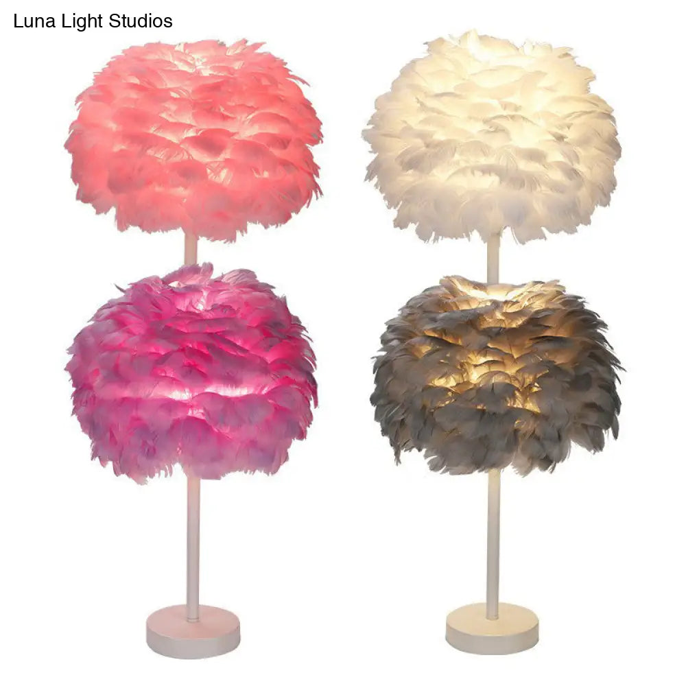 Nordic Style Feather Nightstand Lamp - 1-Light Living Room Table Light