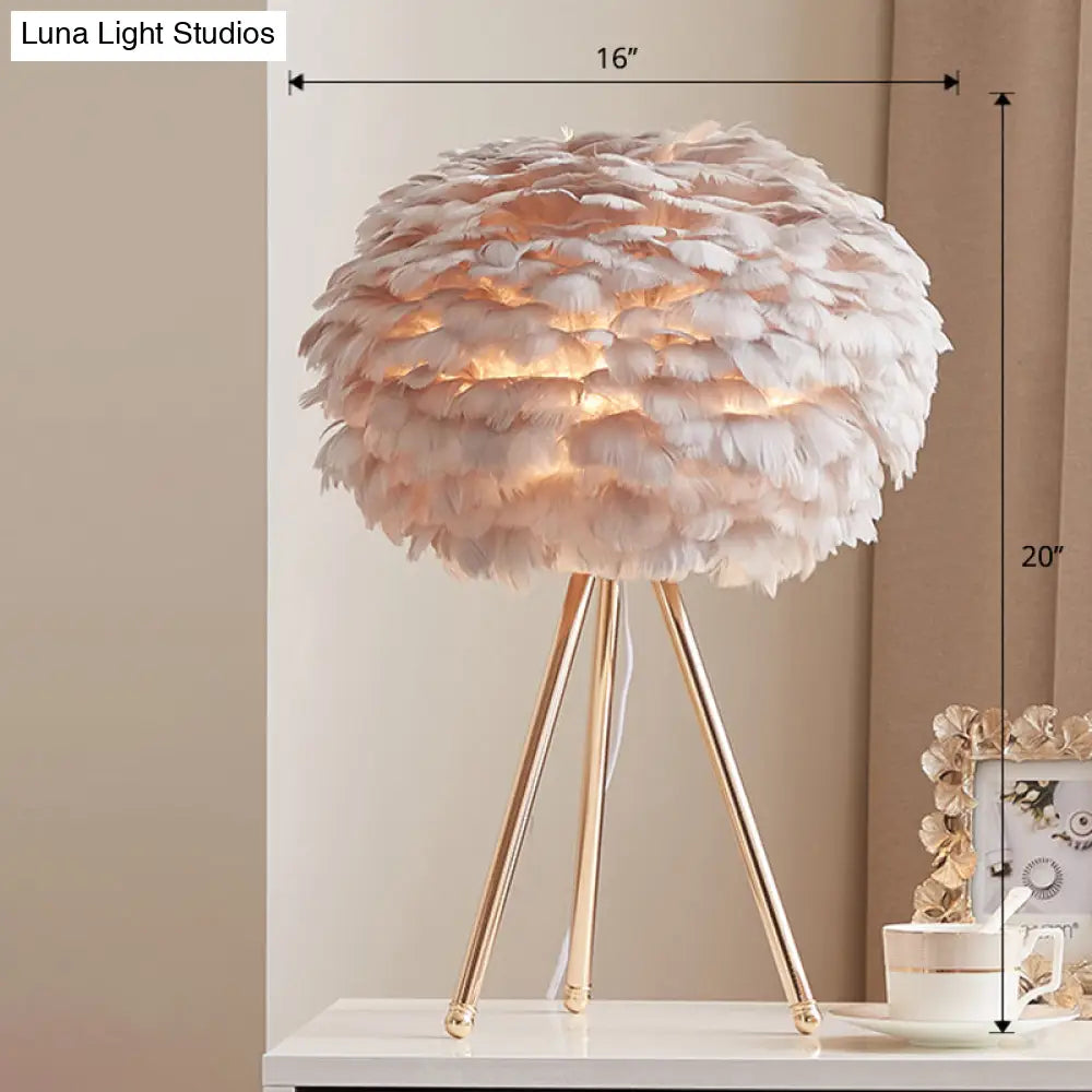 Nordic Style Feather Table Lamp - Spherical Accent Nightstand Light For Living Room