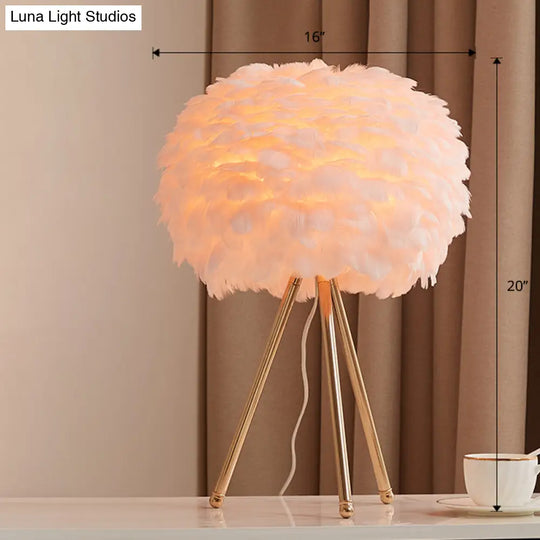 Nordic Style Feather Table Lamp - Spherical Accent Nightstand Light For Living Room