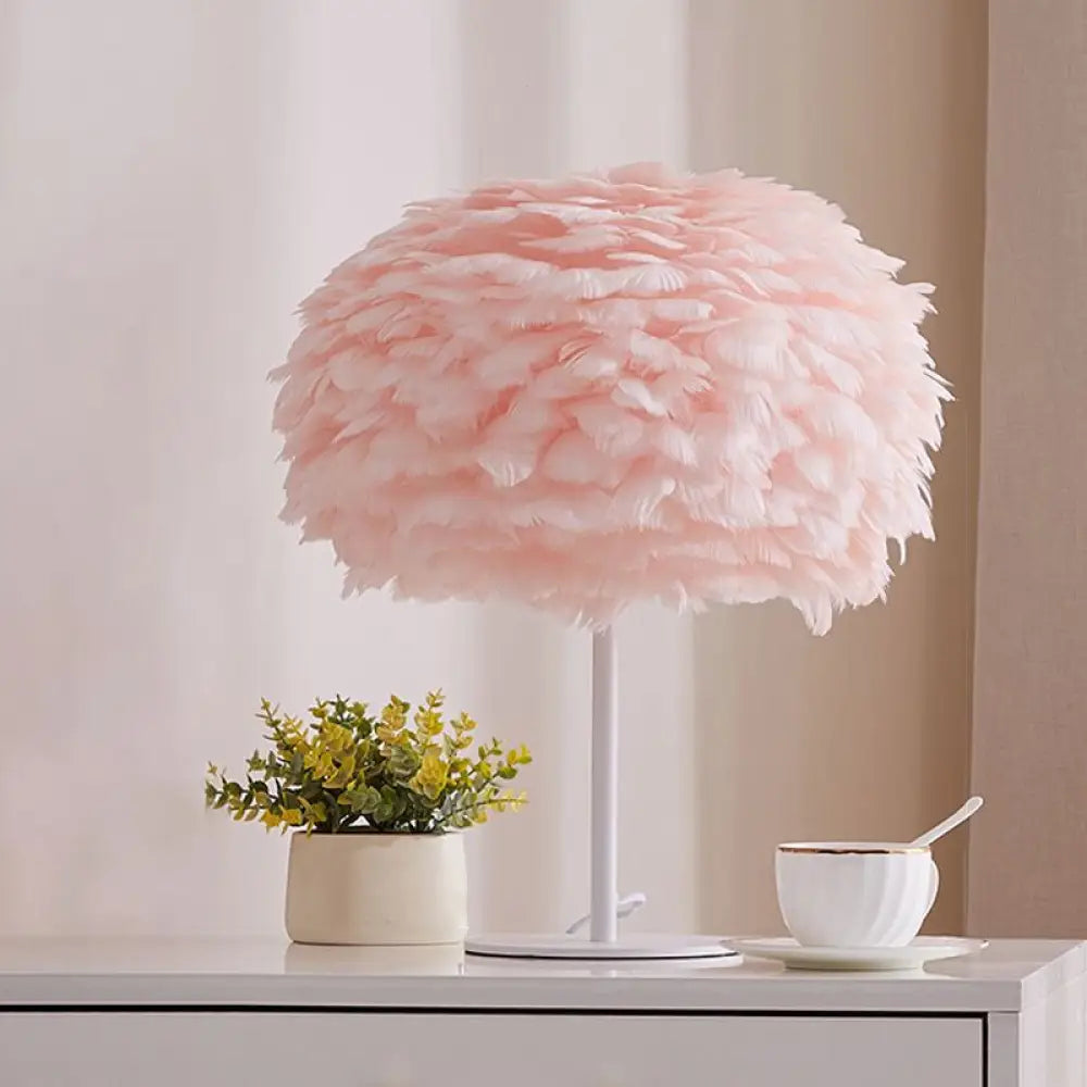 Nordic Style Feather Table Lamp - Spherical Accent Nightstand Light For Living Room White / Pink