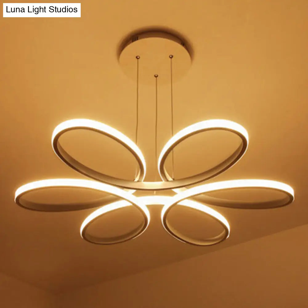 Nordic Style Led Floral Ceiling Chandelier For Metallic Living Room Ambiance