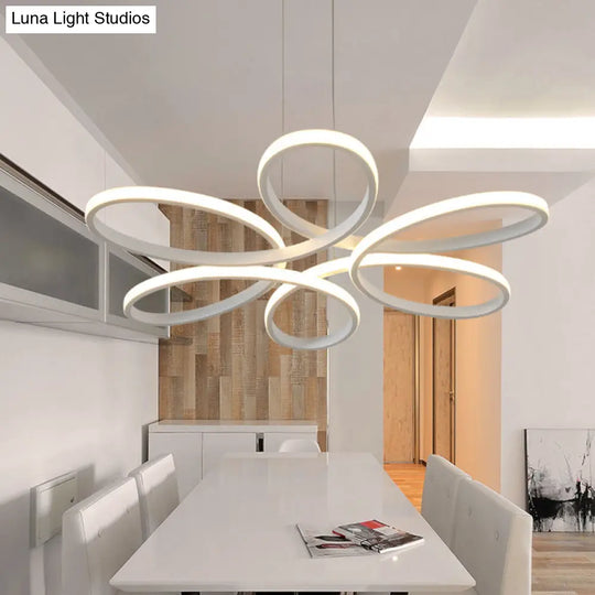 Nordic Style Led Floral Ceiling Chandelier For Metallic Living Room Ambiance