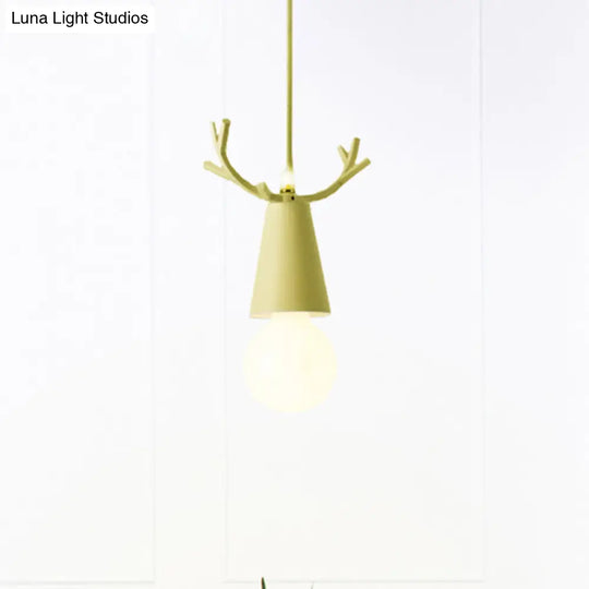 Nordic Style Pendant Light With Adjustable Ball Ceiling Fixture And Antler Decoration For Bedroom Or