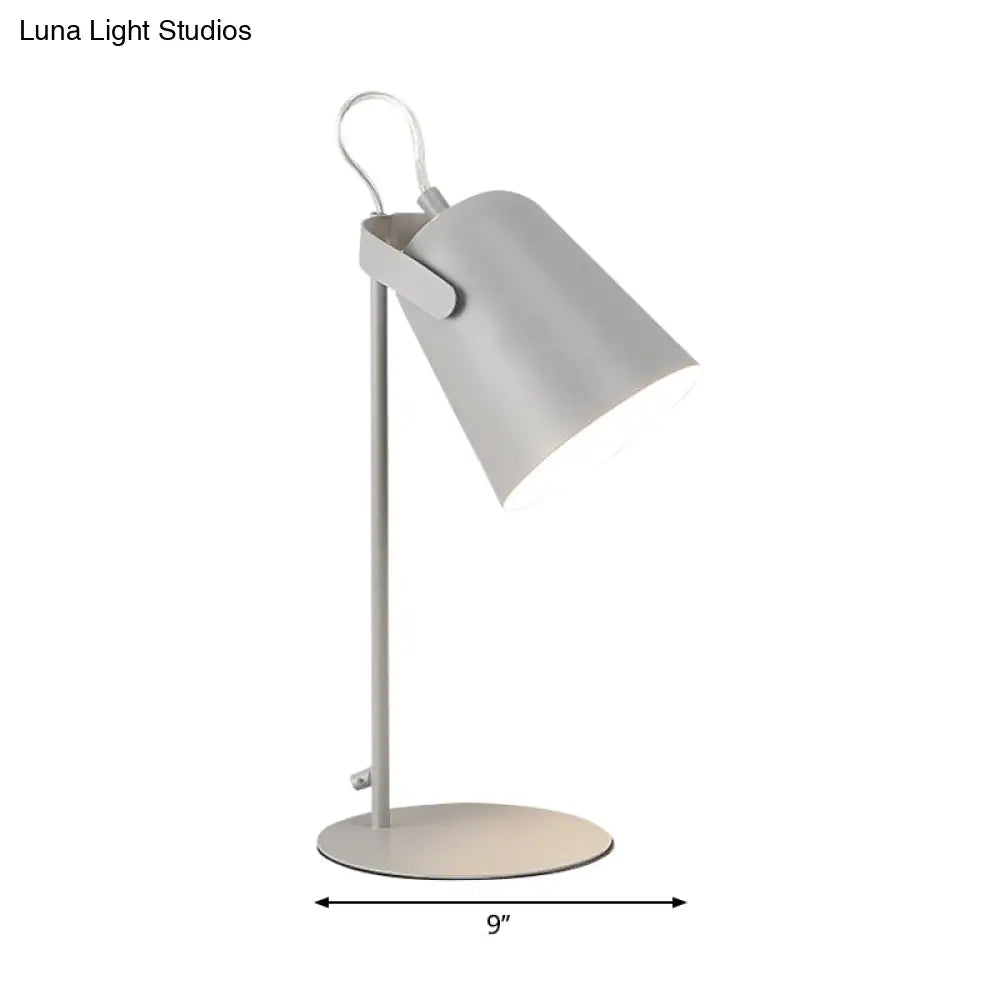 Nordic Style Rotatable Desk Lamp: Metal Plug-In Light For Dormitory Bedroom