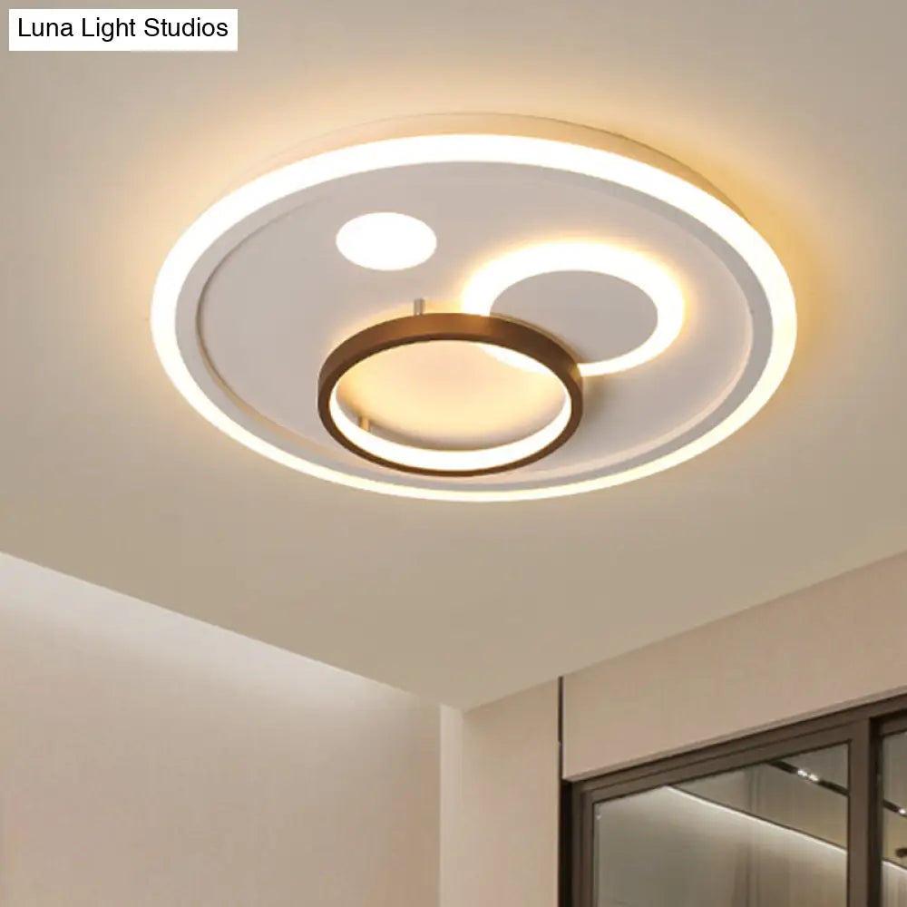 Nordic Style Round Ceiling Flush Lamp With Integrated Led White And Diffuser -