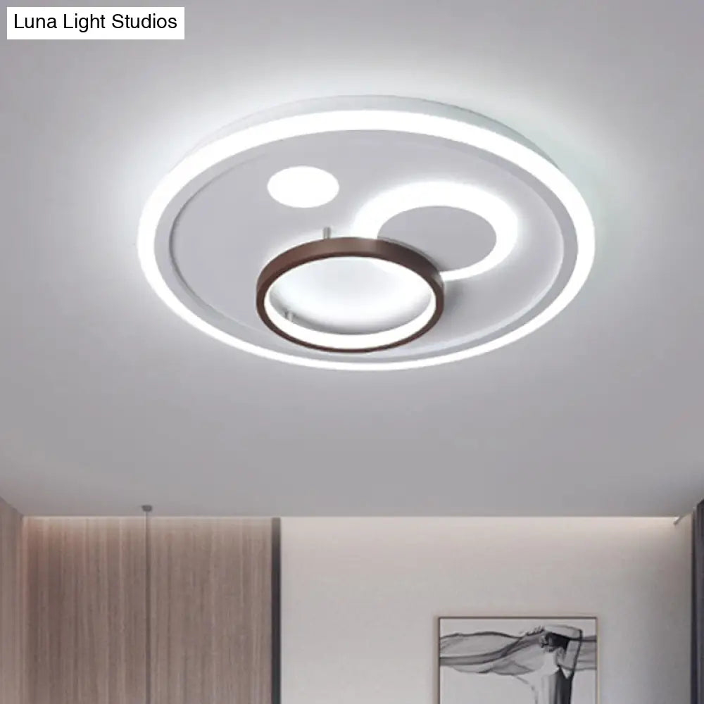 Nordic Style Round Ceiling Flush Lamp With Integrated Led White And Diffuser -