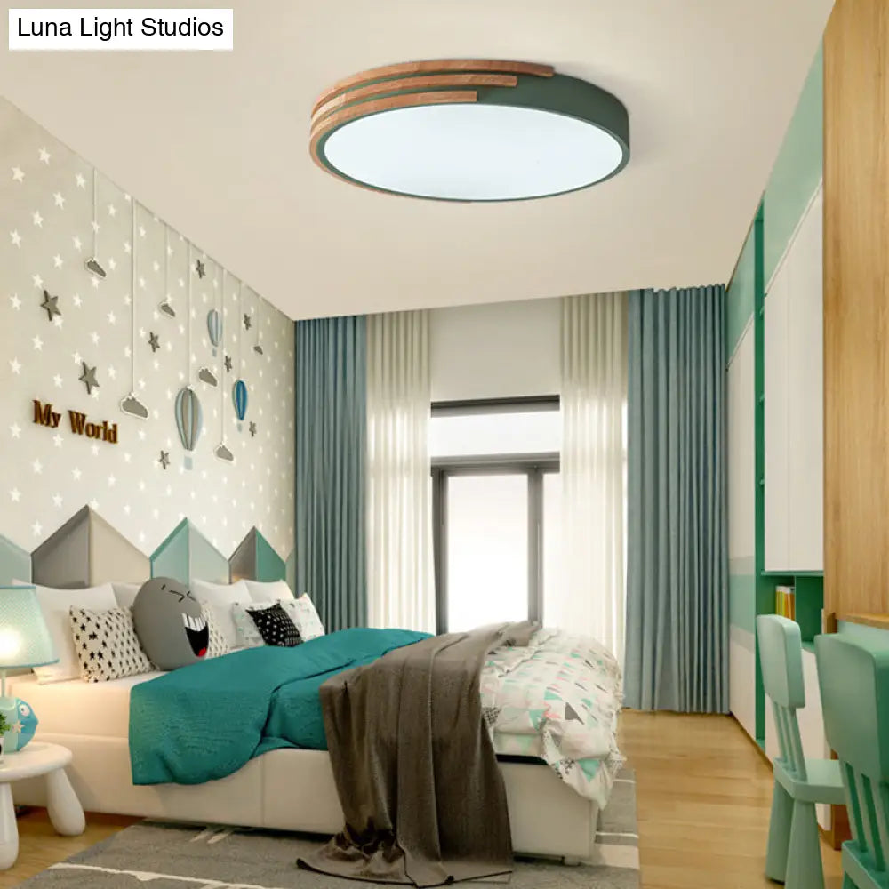 Nordic Style Round Flush Mount Ceiling Light - Wood & Acrylic Fixture In Grey/White/Green 16’ Width