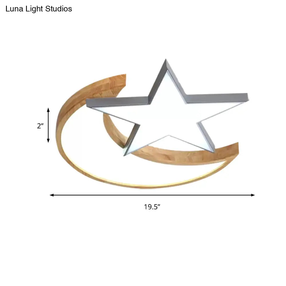 Nordic-Style Wood Star Moon Ceiling Mount Light For Nursing Room And Bedroom