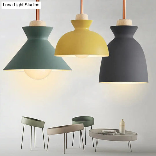 Nordic Style 1-Light Pendant Lamp With Wooden Top For Modern Restaurants