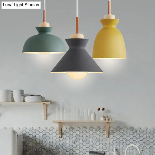 Nordic Style 1-Light Pendant Lamp With Wooden Top For Modern Restaurants