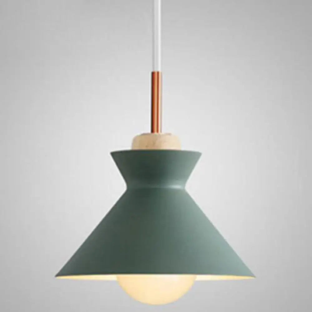 Nordic Style Wooden Pendant Lamp With Metal Frame - Perfect For Restaurants And Modern Homes Green