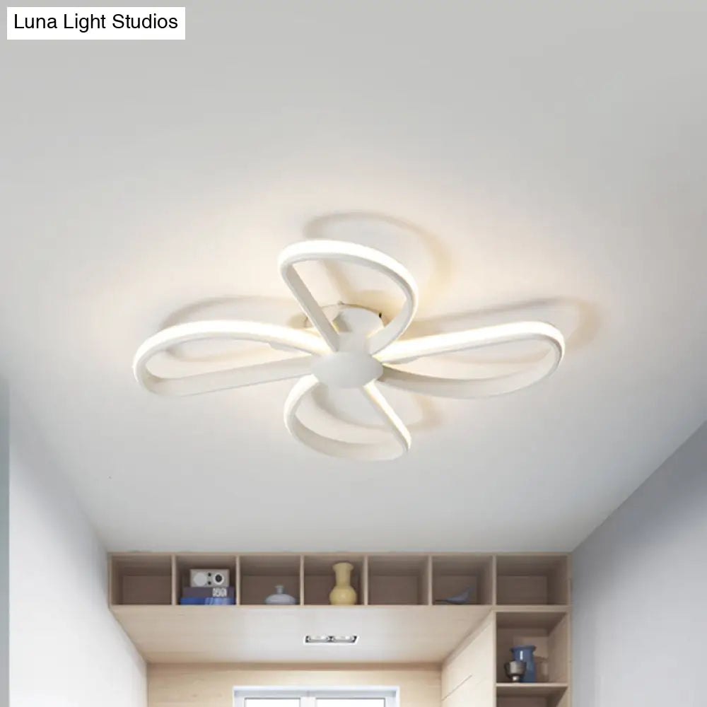 Nordic Stylish Led Ceiling Lamp - Blossom Shape Ideal For Kids Bedroom White / Warm
