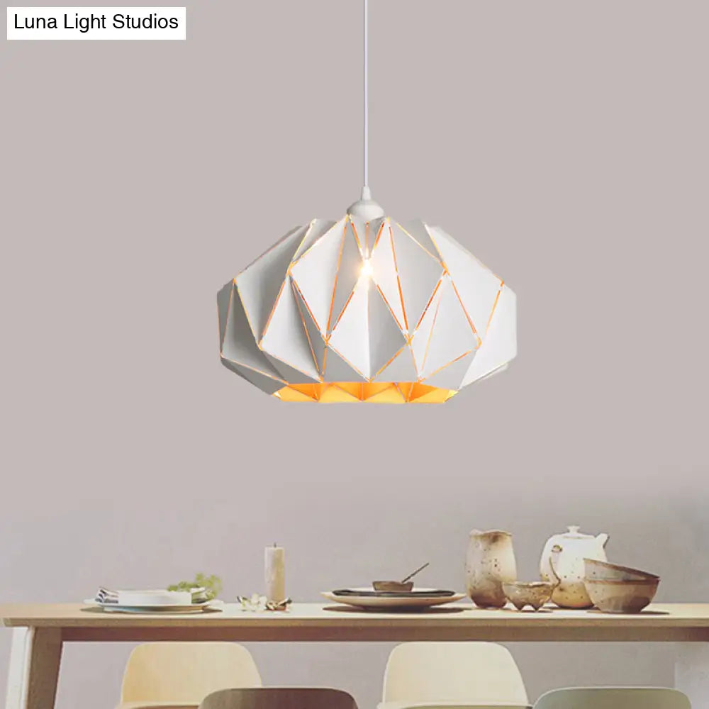 Nordic White/Black Living Room Pendant Lamp With Laser-Cut Iron Shade