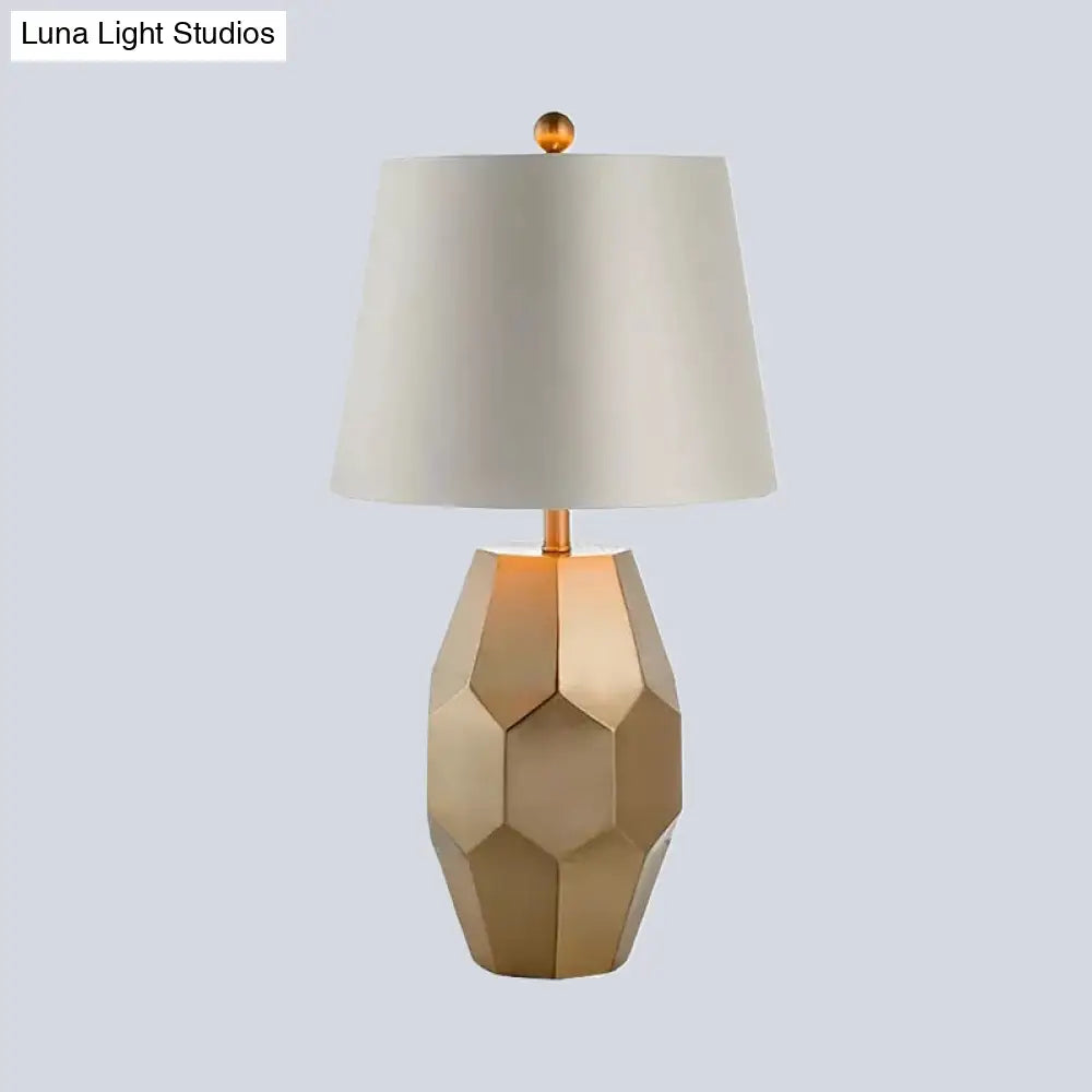 Nordic White Fabric Table Lamp With Geometric Metal Base - Perfect For Restaurant Nightstands