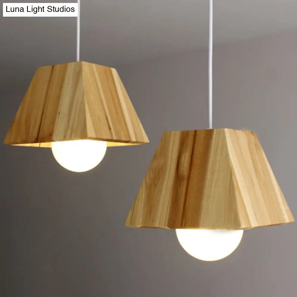 Nordic Wooden Dining Room Ceiling Light - Tapered Shape With 3 Led Pendant Lights