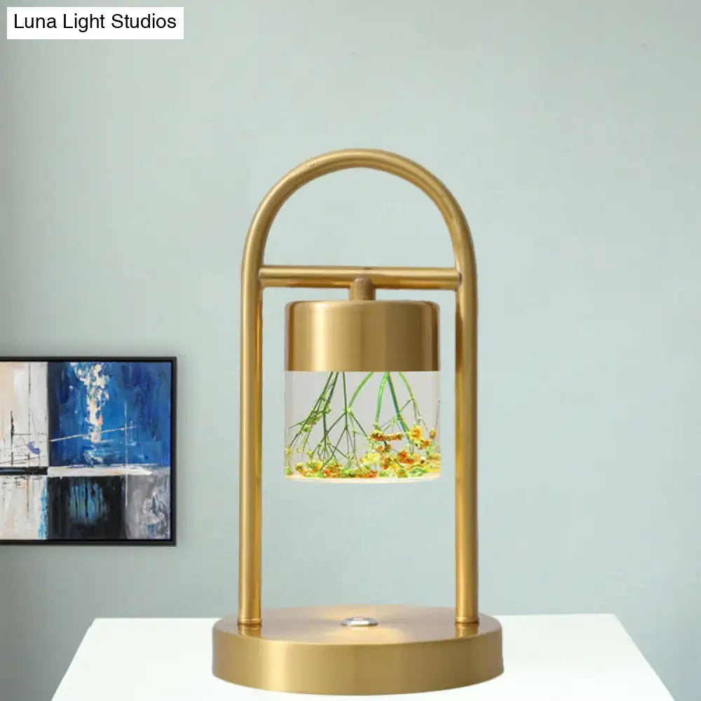 Nusakan - Simplicity Clear Glass Led Desk Light With U-Shaped Metal Frame Gold