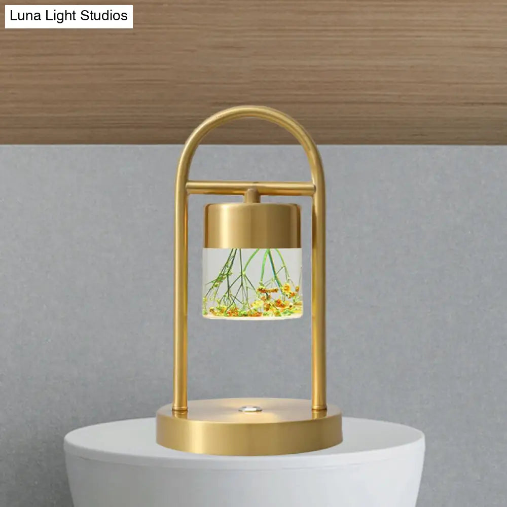 Minimalist Gold Column Led Desk Lamp With Clear Glass Shade And Metal Frame / Design 7