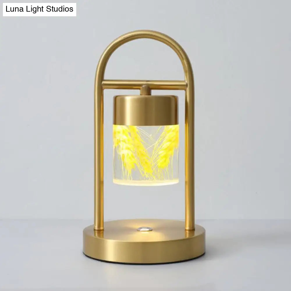 Minimalist Gold Column Led Desk Lamp With Clear Glass Shade And Metal Frame / Design 1