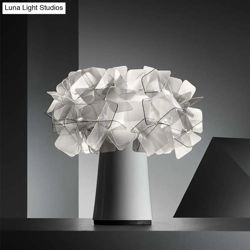 Origami Metal Flower Night Lamp: Decorative Led Accent Light For Living Room