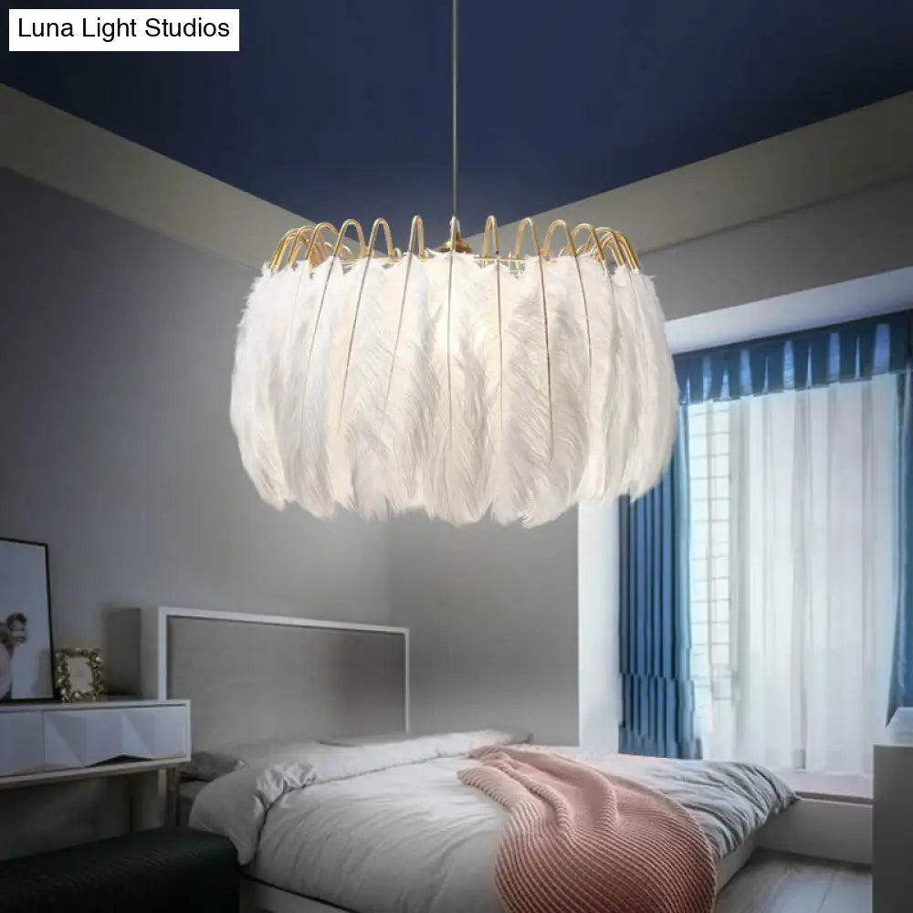 Postmodern White Feather Pendant Light Fixture - Elegant Round Design 1 Head