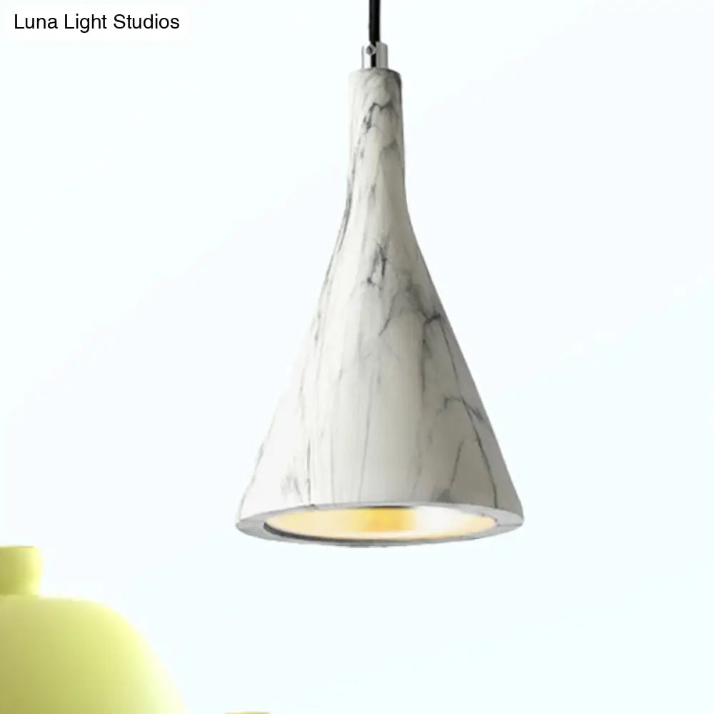 Pulcherrima - Vibrant Nordic Pendant Lights White