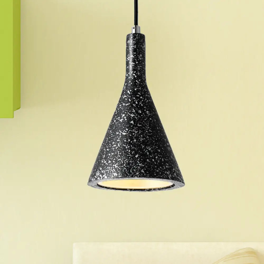 Pulcherrima - Vibrant Nordic Pendant Lights Black