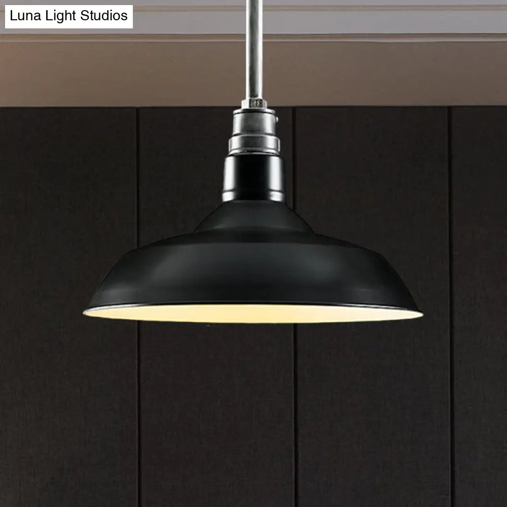 Retro Barn-Style Metal Pendant Lighting For Living Rooms - Black/White/Rust