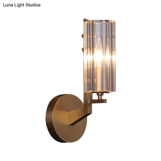 Retro Brass Wall Sconce With Crystal Shade - Stylish Hallway Lighting Fixture