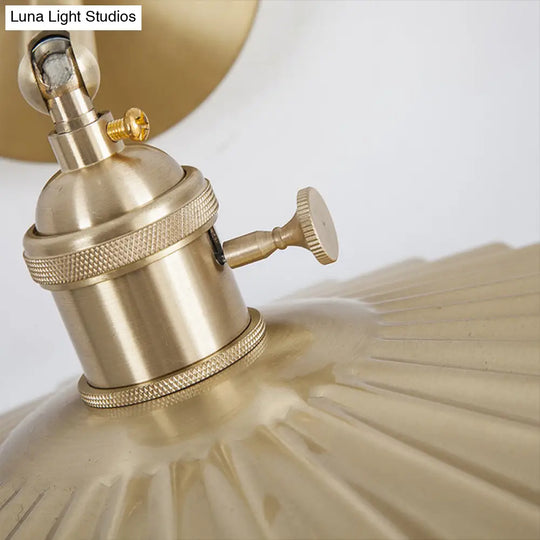 Retro Radial Wave Wall Sconce - Brass Finish Bedside Lamp