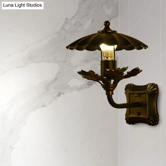 Retro Rust Metallic Wall Sconce Lamp With Leaf Decoration - Scalloped Design For Corridor