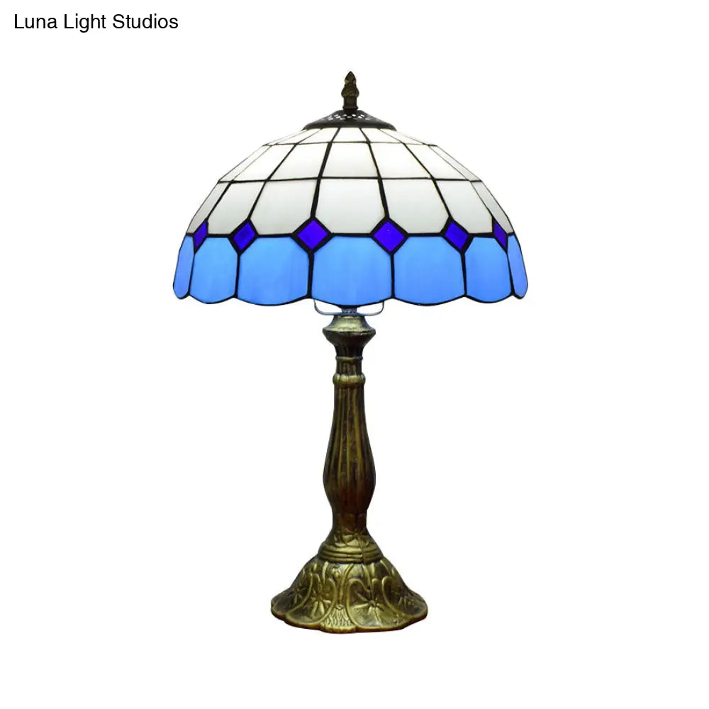 Retro Stained Glass Accent Table Lamp - Elegant 1-Light Décor For Bedside