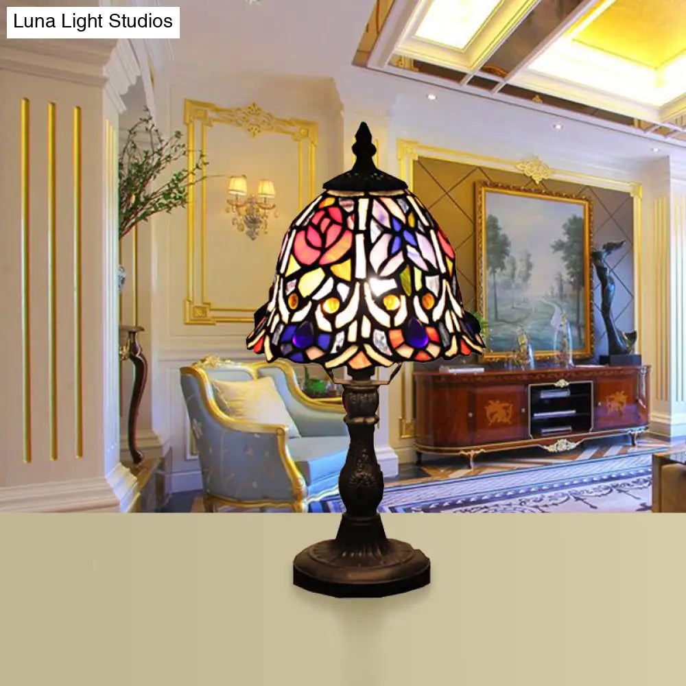 Retro Stained Glass Bedside Table Lamp - 1-Light Bell Accent Décor