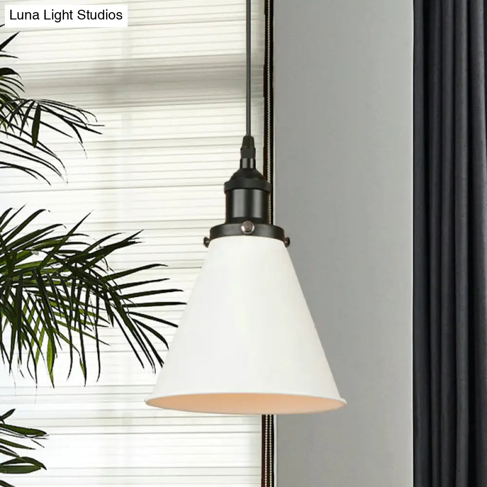 Retro Style Metal Pendant Light With Black/Chrome/Rust Finish - Ideal For Kitchen 1 Bulb Hanging