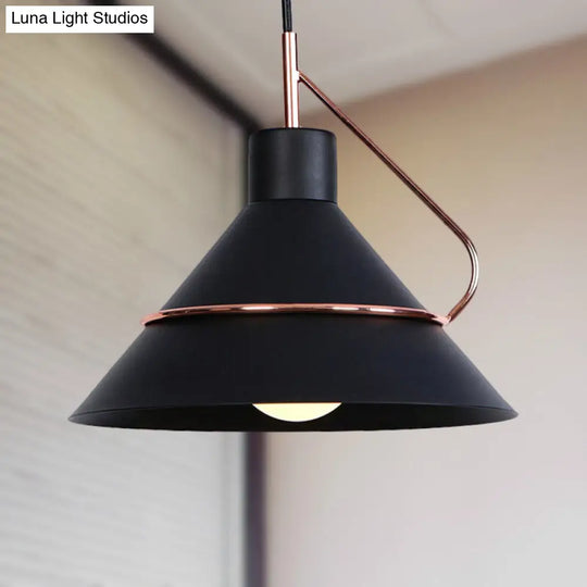 Retro Metal Cone Pendant Ceiling Light - Stylish Living Room Hanging (1-Light Black/White)