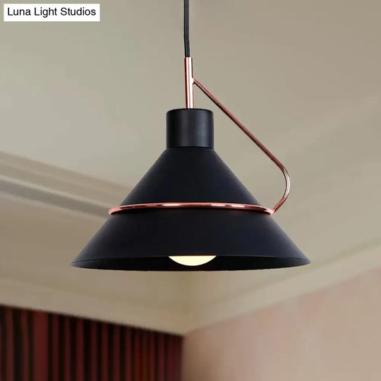 Retro Stylish Metal Cone Pendant Light For Living Room In Black/White