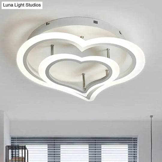 Romantic Heart Ceiling Light In Acrylic White Finish - Ideal For Child Bedroom