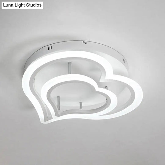 Romantic Heart Ceiling Light In Acrylic White Finish - Ideal For Child Bedroom / 19.5