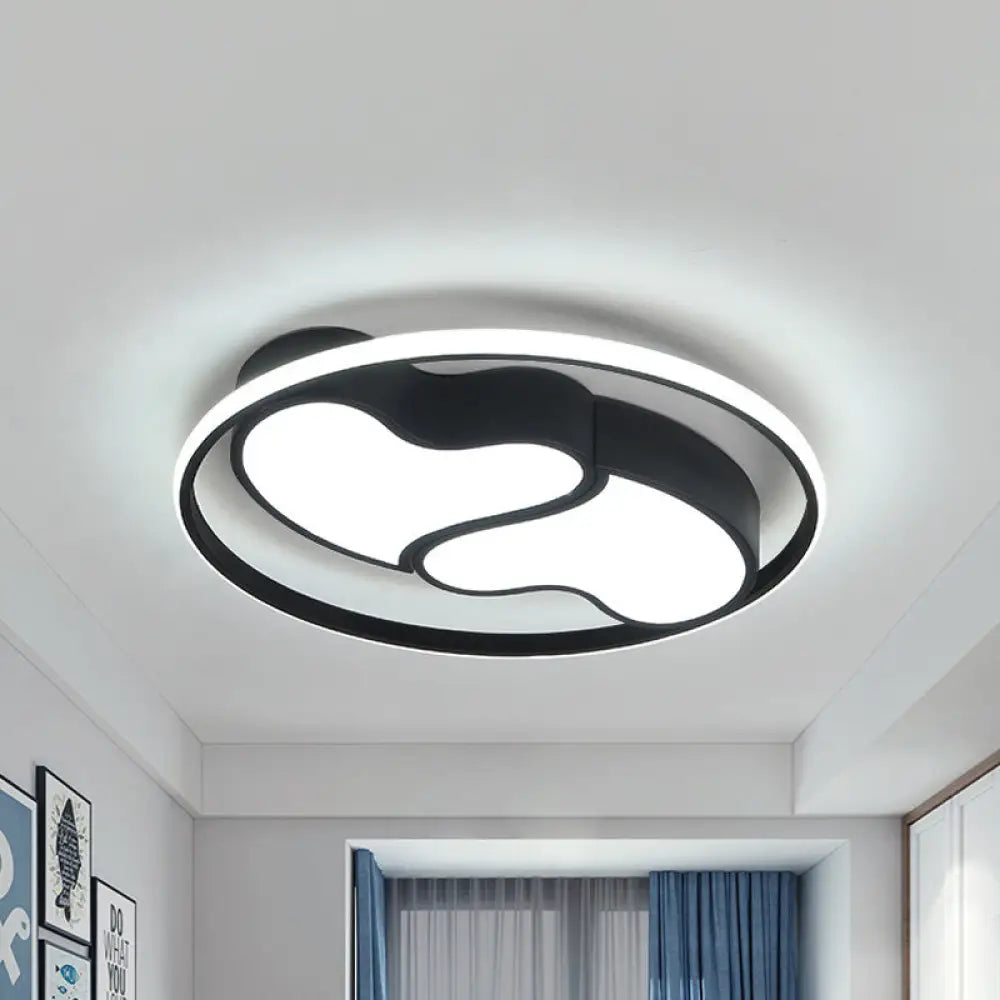 Romantic Heart-Shaped Flush Ceiling Light With Acrylic Finish - Ideal For Living Room &