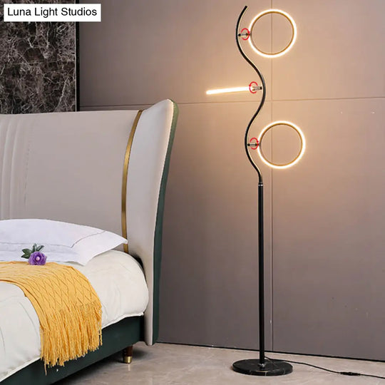 Rotatable 3-Head Led Floor Lamp - Artistic Metal Ring Shape For Bedroom