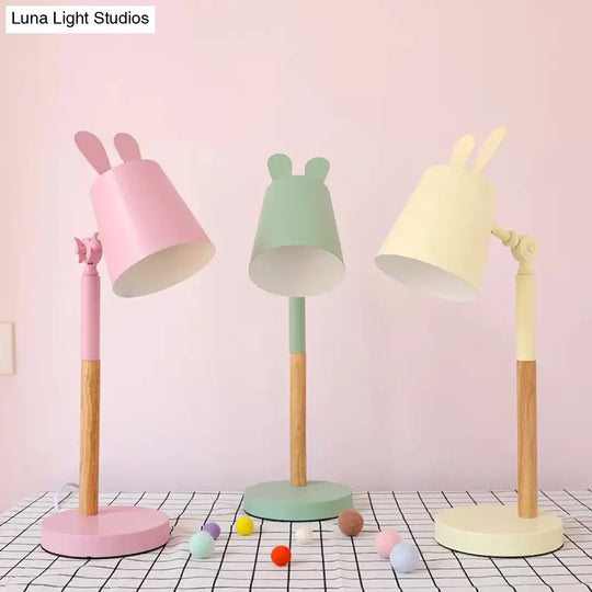 Rotatable Metal Bunny Desk Light: Perfect For Dormitory And Bedroom Study