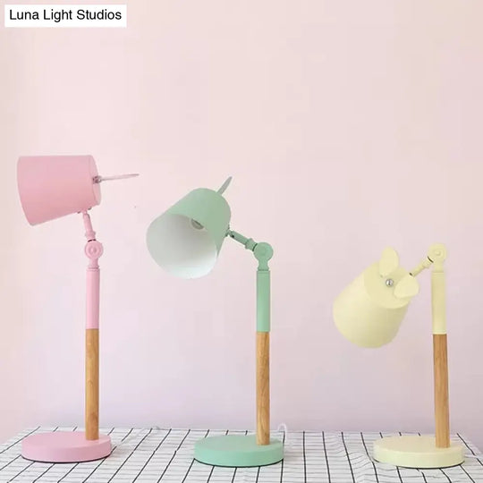 Rotatable Metal Bunny Desk Light: Perfect For Dormitory And Bedroom Study