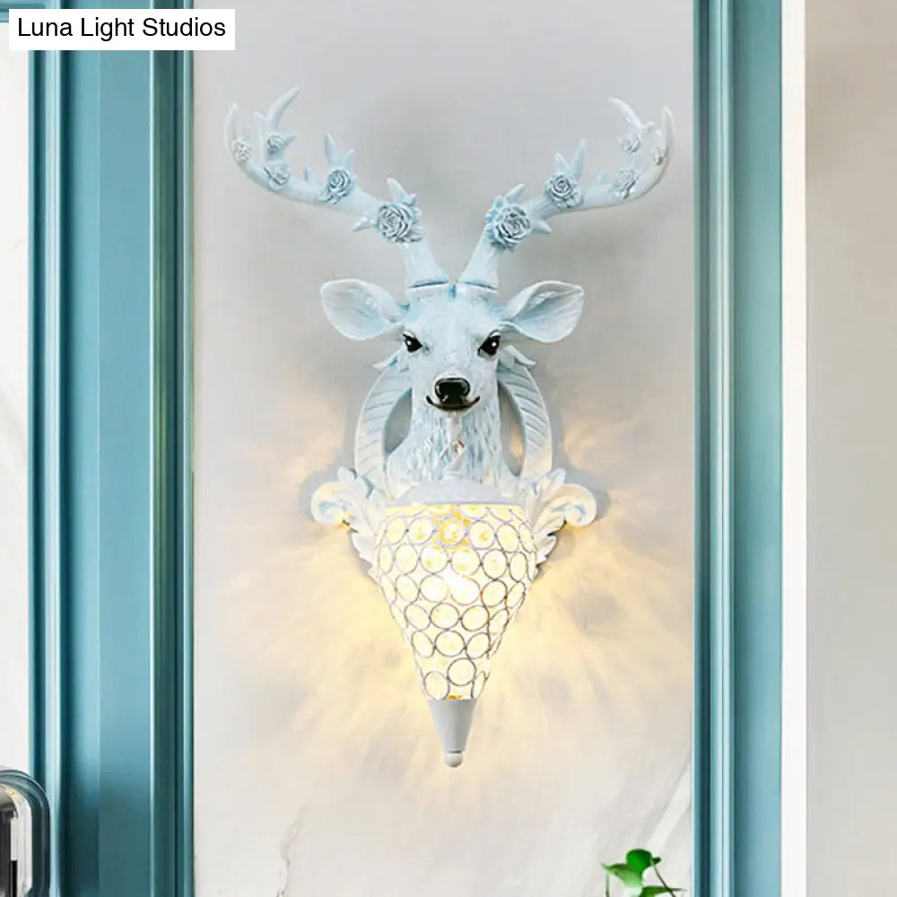 Rustic 1-Head Deer Wall Lamp With Crystal Shade In Gold/Grey/White