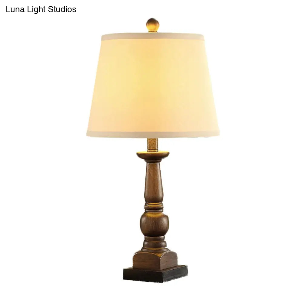 Rustic Beige Fabric Table Lamp For Living Room Nightstand - Single Light With Stylish Baluster Base