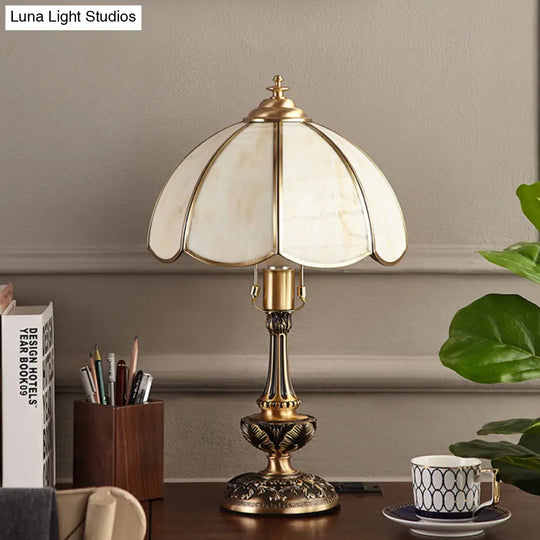 Rustic Cream Glass Scalloped Nightstand Lamp - Elegant Bedroom Table Light