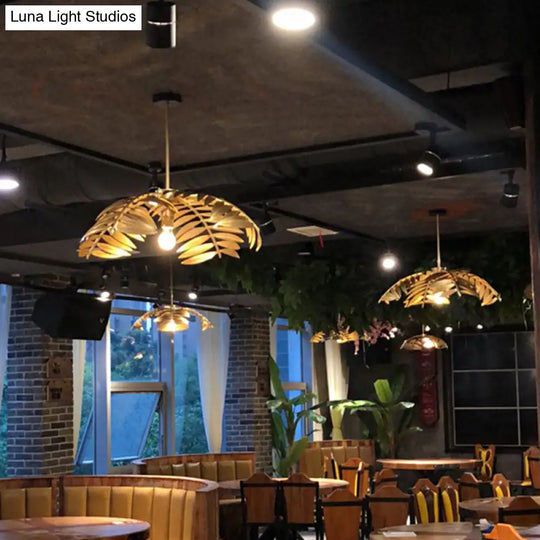 Rustic Iron Leaf Pendant Light For Restaurants - Suspension Ceiling Lamp